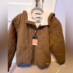 MENS NORTH FACE NWT LARGE